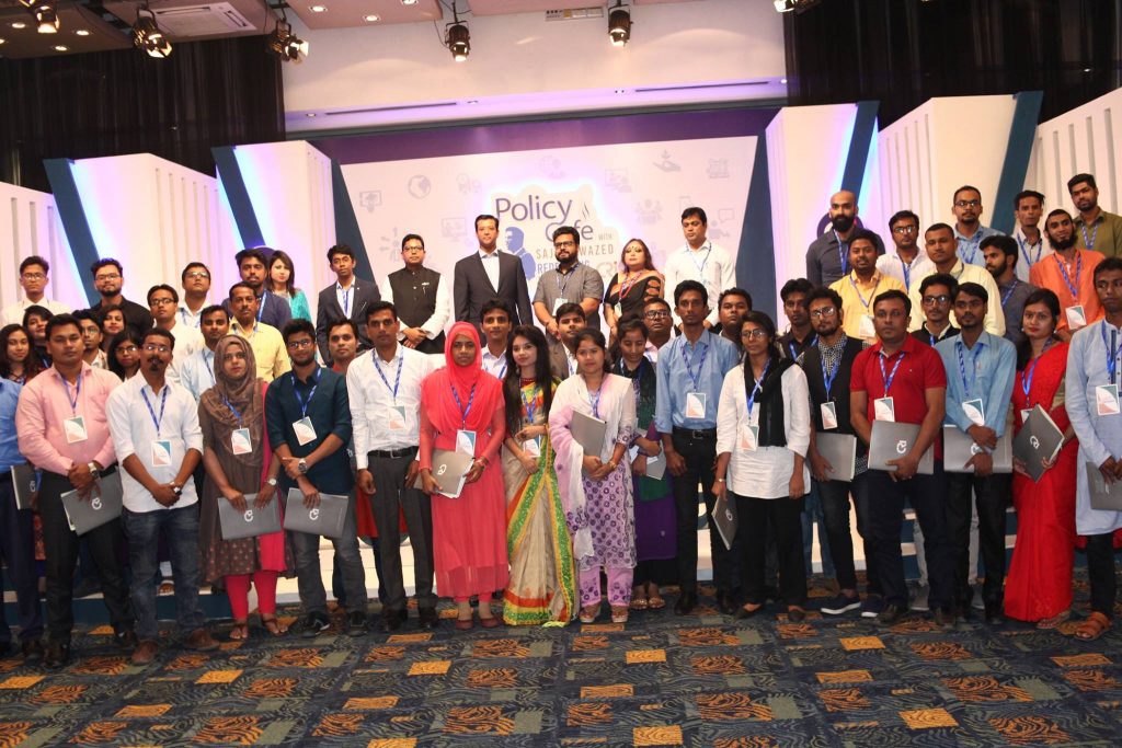 A group photo of CRI Policy Cafe  