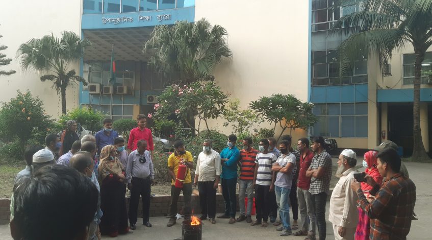 উপানুষ্ঠানিক শিক্ষা ব্যুরোতে দুর্যোগ ব্যবস্থাপনায় প্রশিক্ষণ